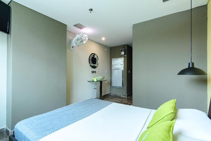 3H Hotel Centro Historico ميديلين المظهر الخارجي الصورة